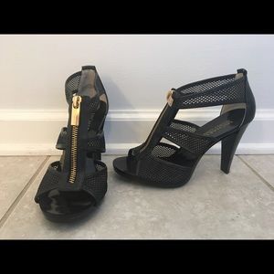 MICHAEL KORS strappy black pumps heels sandals